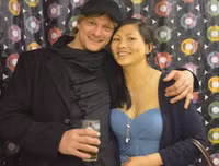 Cuộc sống biến động của cô gái H'Mong nói tiếng Anh 