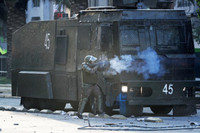 [ẢNH] Bạo lực leo thang, nhiều thành phố ở Chile chìm trong 