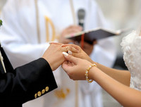 [ẢNH] Những cuộc hôn nhân đổ vỡ gây ồn ào của 