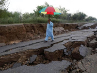 [ẢNH] Hậu quả khủng khiếp từ trận động đất làm rung chuyển đất nước Pakistan