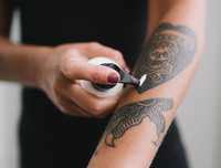 [ẢNH] Cân nhắc trước những tác hại có thể xảy ra khi xăm mình