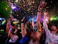 [ẢNH] Đắm chìm trong Đại tiệc âm thanh ánh sáng Countdown chào năm mới 2019 trên khắp cả nước