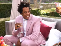 [ẢNH] Bí quyết giúp sao Hollywood trở thành những tỷ phú giàu có vượt trội