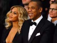 [ẢNH] Bí quyết giúp sao Hollywood trở thành những tỷ phú giàu có vượt trội