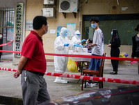 [ẢNH] Lo ngại Covid-19 bùng phát lần 2, Vũ Hán đẩy mạnh xét nghiêm trên diện rộng