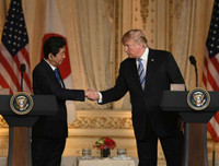 [ẢNH] Toàn cảnh chuyến công du của Thủ tướng Nhật Bản gặp Tổng thống Mỹ