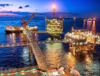 [ẢNH] Giá dầu dưới 0 USD/thùng: Nhìn lại những con số kỷ lục trong ngành 