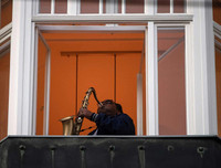 [ẢNH] Những khoảnh khắc đầy lạc quan của người dân thế giới giữa đại dịch Covid-19