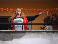 [ẢNH] Những khoảnh khắc đầy lạc quan của người dân thế giới giữa đại dịch Covid-19