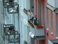 [ẢNH] Những khoảnh khắc đầy lạc quan của người dân thế giới giữa đại dịch Covid-19