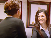 [ẢNH] Nữ luật sư gốc Việt bị bắt giữ trong đường dây kết hôn giả ở Mỹ