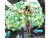 [ẢNH] Bật cười với 15 trang phục dân tộc 