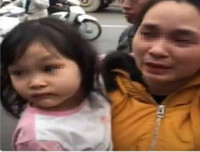 [ẢNH] Vô cớ bị nghi bắt cóc trẻ con: Xử trí thế nào khi không may bị hàm oan?