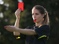 [ẢNH] Nhan sắc nóng bỏng của 5 nữ trọng tài xinh đẹp nhất thế giới