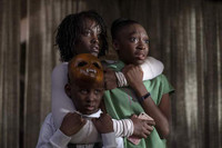 Đằng sau siêu phẩm kinh dị 