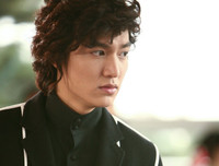 [ẢNH] Số phận trái ngược nhau của dàn diễn viên 