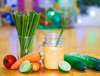 [ẢNH] Xuất hiện các kiểu ống hút ‘dị’ có thể bạn chưa từng dùng