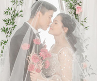 [ẢNH] Chiêm ngưỡng trọn bộ ảnh cưới ngọt ngào khiến người hâm mộ 