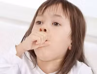 Nhận biết sớm những dấu hiệu viêm phổi để cả nhà 