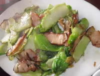 [ẢNH] Những kiểu ăn rau tưởng ngon bổ nhưng lại độc hại vô cùng