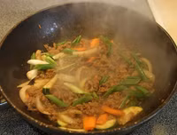 [ẢNH] Những kiểu ăn rau tưởng ngon bổ nhưng lại độc hại vô cùng