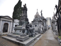 [ẢNH] Cảnh ma mị thu hút khách du lịch của những nghĩa trang cổ trên thế giới