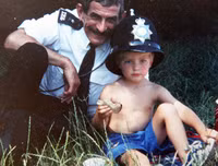 [ẢNH] Quá trình thay đổi diện mạo của nam tài tử đẹp trai nhất thế giới Robert Pattinson