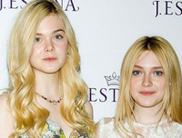 [ẢNH] Các cặp anh chị em nổi tiếng hàng đầu Hollywood