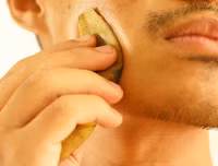 [ẢNH] Những công dụng bất ngờ từ vỏ chuối mà nhiều người chưa biết