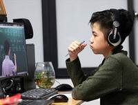 [ẢNH] Những lợi ích và hạn chế của hoạt động dạy và học trực tuyến