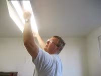 [ẢNH] Những cách đơn giản giúp tiết kiệm điện ngày hè