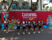 Phố đi bộ Hồ Gươm sôi động trong lễ hội Carnival 2019