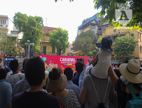 Phố đi bộ Hồ Gươm sôi động trong lễ hội Carnival 2019