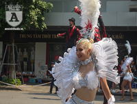 Phố đi bộ Hồ Gươm sôi động trong lễ hội Carnival 2019