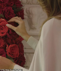 [ẢNH] Đệ nhất phu nhân nước Mỹ Melania Trump trang hoàng Nhà Trắng đón Giáng sinh 2019