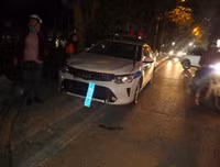 [Ảnh] Xem lại hiện trường Lexus gây tai nạn liên hoàn ở Hồ Tây