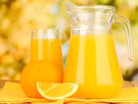 [ẢNH] Những lợi ích bất ngờ khi uống nước cam mỗi ngày