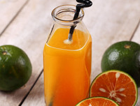 [ẢNH] Những lợi ích bất ngờ khi uống nước cam mỗi ngày