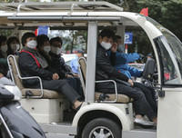 [ẢNH] Hình ảnh đẹp của người Việt giữa mùa dịch virus corona