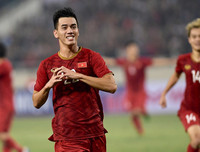 [ẢNH] Những tiền đạo nội có khả năng 