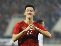 [ẢNH] Những tiền đạo nội có khả năng 