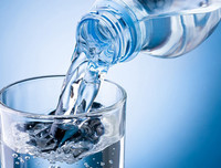 [ẢNH] Bổ sung nước đúng cách trong mùa nắng nóng để tăng sức đề kháng