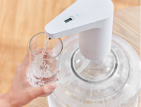 [ẢNH] Bổ sung nước đúng cách trong mùa nắng nóng để tăng sức đề kháng