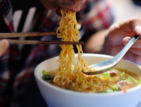 [ẢNH] Thức ăn nhanh đang 