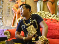 Cuộc sống đầy vàng của Phúc XO trước khi bị tạm giữ hình sự để điều tra