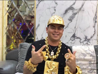 Cuộc sống đầy vàng của Phúc XO trước khi bị tạm giữ hình sự để điều tra