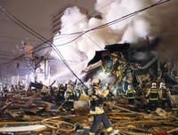 [ẢNH] Kinh hoàng nhà hàng Nhật phát nổ tan hoang khi khách đang dùng bữa