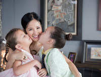 [ẢNH] Cuộc sống sau ly hôn của ca sĩ Hồng Nhung là sự xen lẫn 