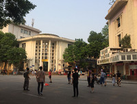 [ẢNH] Phố đi bộ Hồ Gươm tấp nập trong những ngày cuối dịp nghỉ lễ