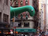 [ẢNH] Tưng bừng cuộc diễu hành bóng bay khổng lồ dịp lễ Tạ ơn ở Mỹ